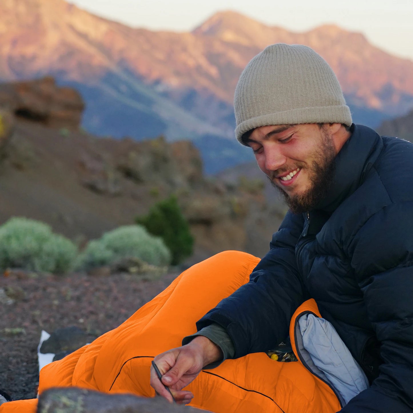THE PEAK&PATH™ 190*75cm Envelope Sleeping Bag Adult Camping Outdoor Mini Walking beach Sleeping Bags Ultralight Travel Bag Spring Autumn